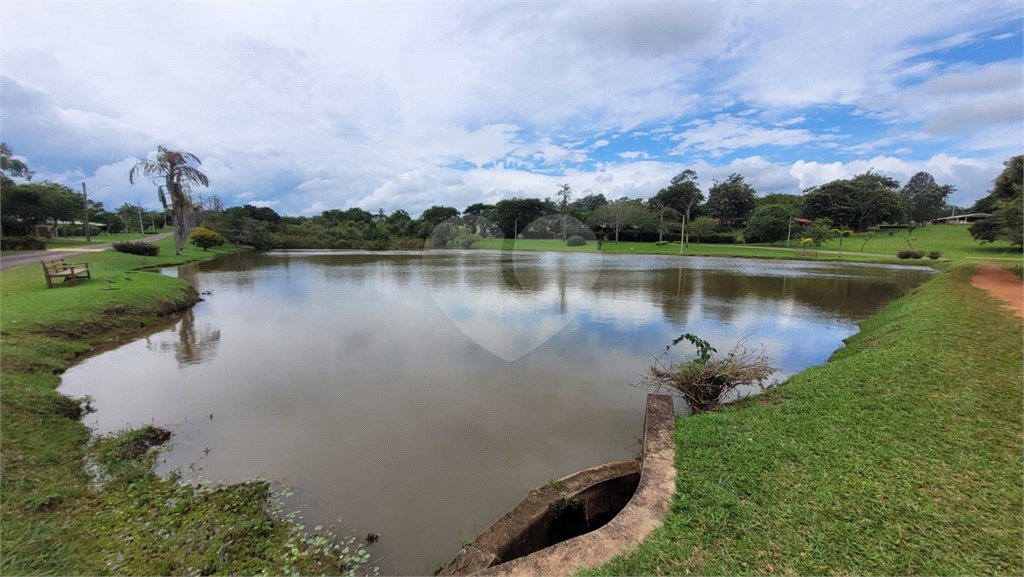 Loteamento Residencial no Condomínio Vila Pinhal do Broa