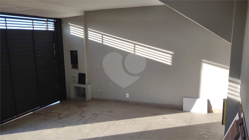 Belíssimo Sobrado com 3 Quartos e 135m² A/C à Venda no Jardim Alvinópolis - Atibaia