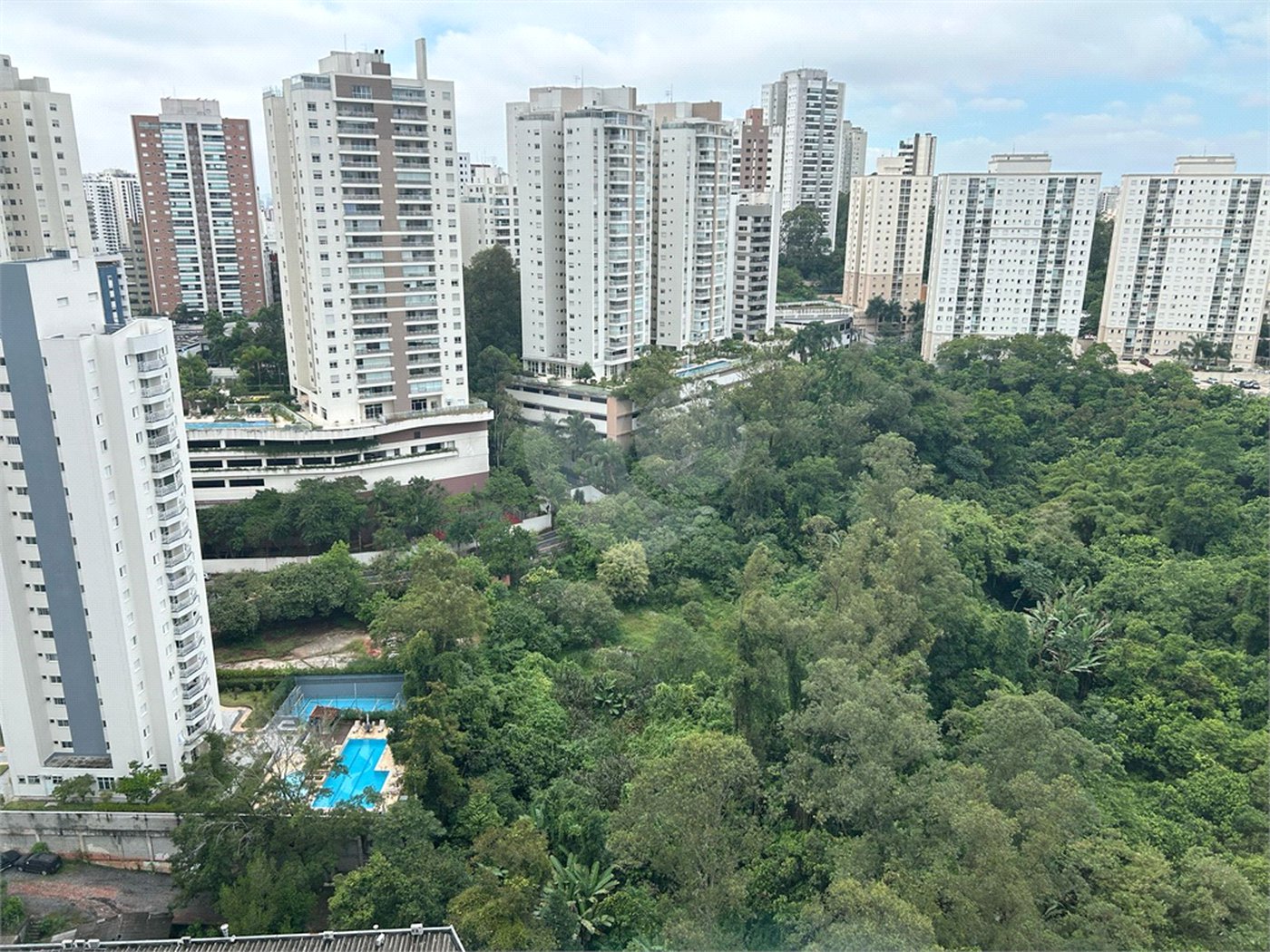 Oportunidade! Sala Comercial de 74m² com Estrutura Completa