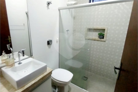 Casa à venda com 3 quartos, sendo 1 suíte,  em Residencial Itamarati, São Carlos, SP