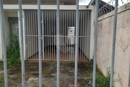 Casa à venda próxima à Santa Casa – Ideal para clínica ou consultório!