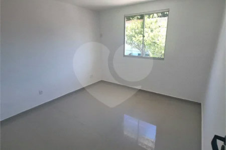 LINDA CASA DUPLEX EM CONDOMÍNIO – PRÓXIMA AO PARK SHOPPING - Aceita financiamento bancário e FGTS