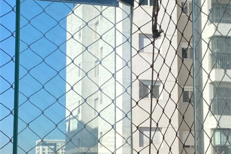 Apartamento com 70m² , 2 dormitórios , sendo 1 suíte , 1 vaga de garagem , à venda no bairro Campestre em Santo André.