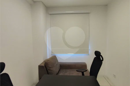 Excelente conjunto comercial para locação com 38 m², 2 salas com varanda e 1 vaga no Ipiranga!