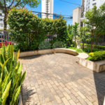 Apartamento de 44 m² com 2 dormitórios, varanda integrada e 1 vaga na Vila Guarani