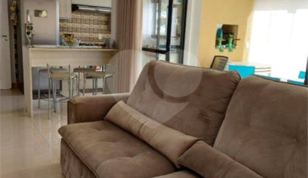 Apartamento à venda com 3 quartos, sendo 1 suíte, em Vila Carrão, São Paulo, SP