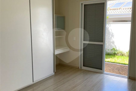 Casa à Venda de 4 dormitórios suítes em São Carlos, no Condomínio Damha I