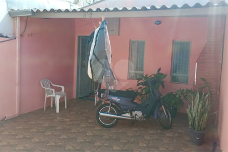 CASA A VENDA NO JARDIN JACOBUCI