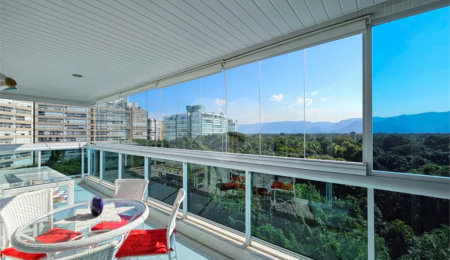 Apartamento à venda ou para alugar com 3 quartos, sendo 1 suíte,  em Riviera de São Lourenço, Bertioga, SP