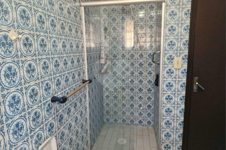 Casa à venda com 3 quartos, sendo 1 suíte, em Vila Paulista, São Paulo, SP
