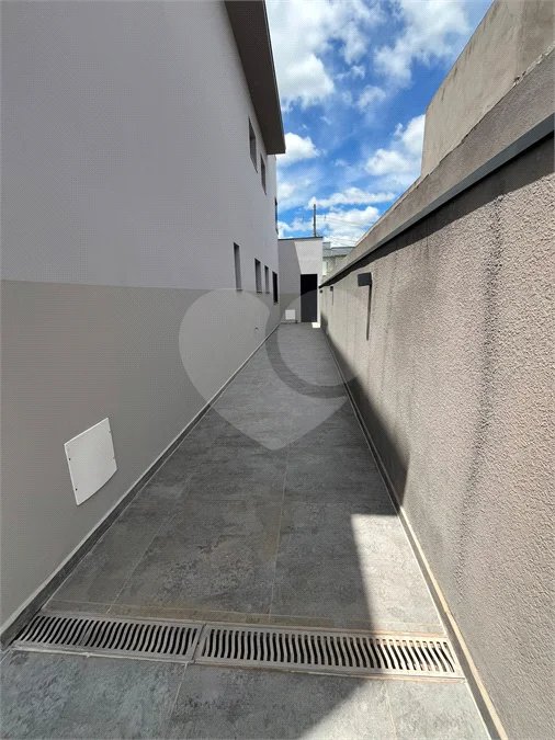 Casa de Alto Padrão à Venda – Condomínio Terra Magna | Indaiatuba/SP - Sofisticação, conforto e funcionalidade. Este magnífico sobrado possui 300 m² de área construída em um terreno de 420 m², com ambientes amplos, integrados e acabamentos de alto padrão. Destaques do imóvel - 4 dormitórios, sendo 3