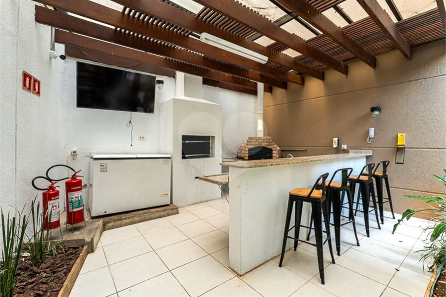 **Morumbi - Condomínio Antígua | 107 m² | 2 dormitórios | 1 suíte | 2 vagas**