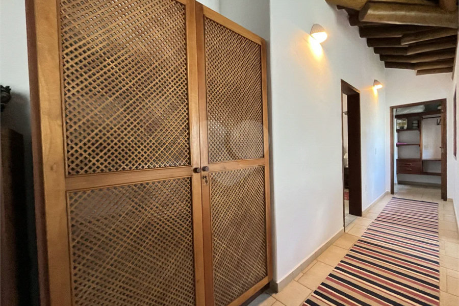 Casa à venda com 4 suítes em Costa do Sol, Bertioga, SP