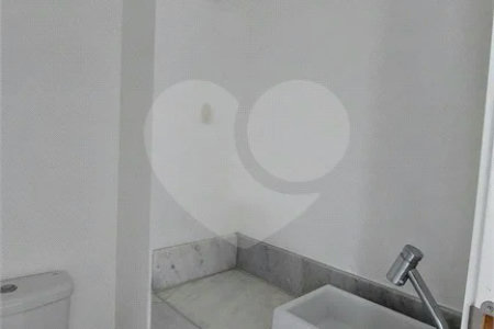 Sala Comercial com Vista para Pedra Grande - Ed. Carraro Tower