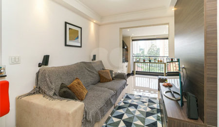 Apartamento à venda com 3 quartos, sendo 1 suíte,  em Jardim Prudência, São Paulo, SP