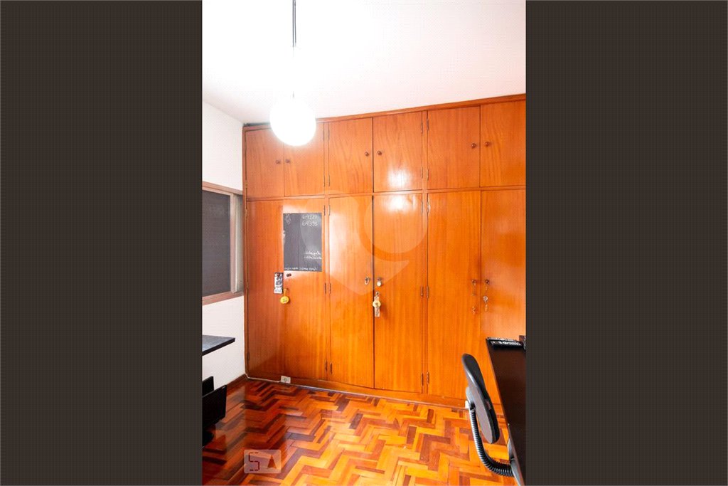 Casa à venda com 3 quartos, sendo 2 suítes, em Jardim Prudência, São Paulo, SP