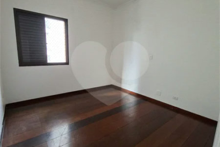 GRANDE OPORTUNIDADE DE COMPRA! APARTAMENTO DE 96m² NO CONDOMÍNIO CÓRSEGA