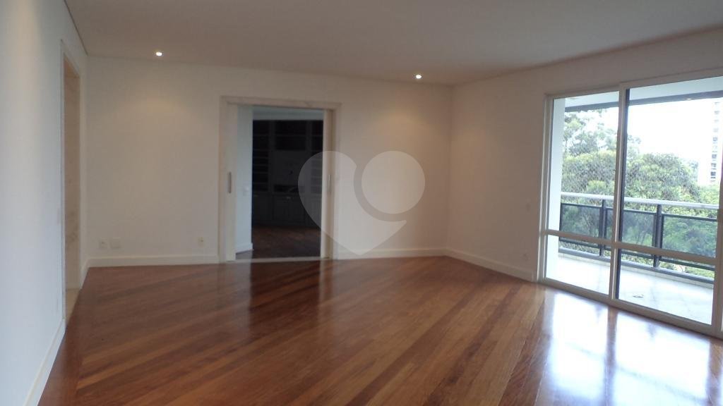 Apartamento para alugar com 4 suítes em Alto da Boa Vista, São Paulo, SP