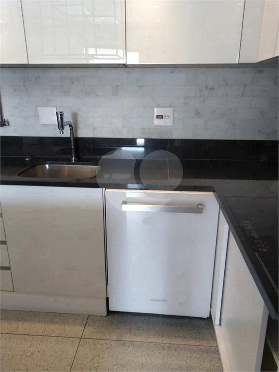 Apartamento para alugar com 1 suíte em Vila Nova Conceição, São Paulo, SP
