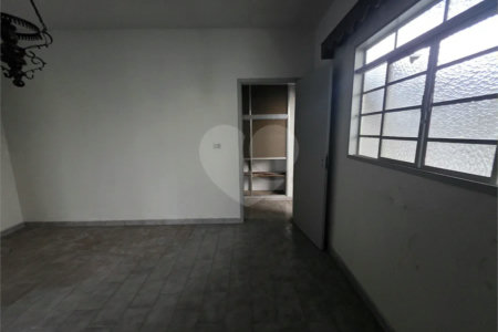 Casa Térrea à venda Jd. Nova São Carlos, 2 dormitórios