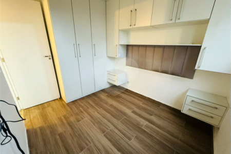 Apartamento para locação com 2 quartos e 1 vaga no Condomínio Inova, na Vila Rosália, em Guarulhos.