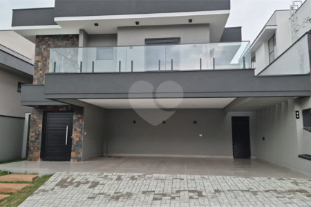Casa com 3 suítes, piscina e área gourmet em terreno de 360m²