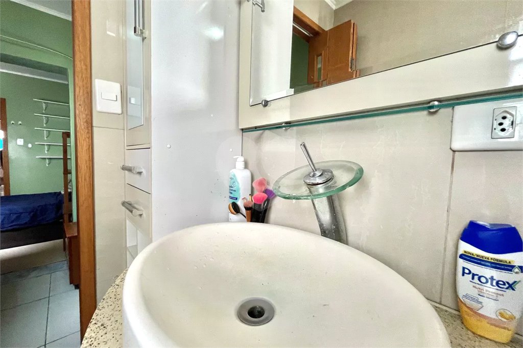 Sobrado espaçoso à venda com 220m² no Planalto Paulista