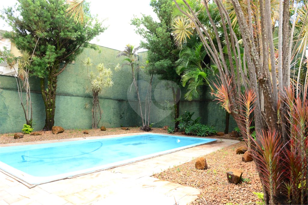 Casa térrea em Araraquara/SP.