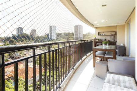 Apartamento à venda com 3 suítes em Alto da Boa Vista, São Paulo, SP