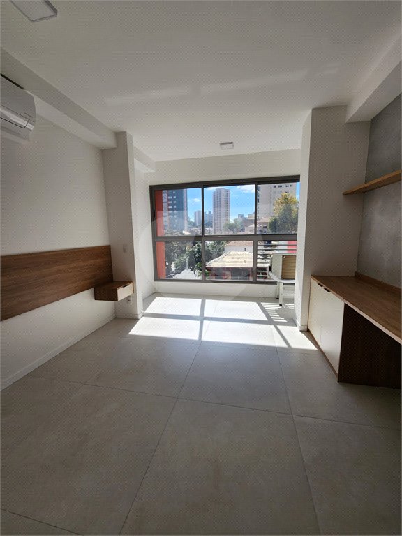 Apartamento à venda ou para alugar com 1 suíte em Santana, São Paulo, SP