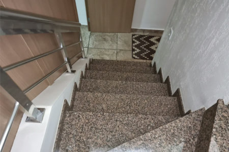 Sobrado à venda com 3 quartos, sendo 1 suíte,  em Jardim Campo Limpo, São Paulo, SP