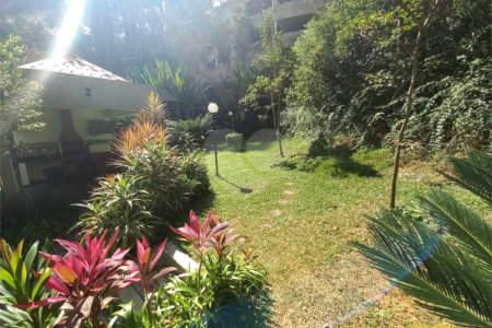 Apartamento à venda com 3 quartos, sendo 1 suíte, em Vila Andrade, São Paulo, SP