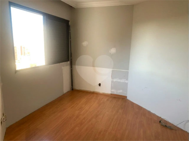 Apartamento à venda com 3 quartos, sendo 1 suíte,  em Santana, São Paulo, SP