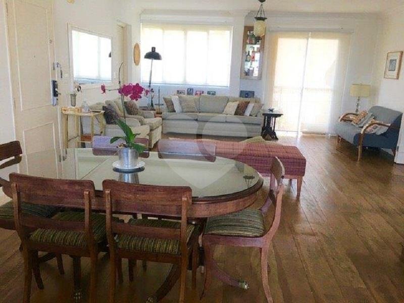 Apartamento à venda com 3 quartos, sendo 1 suíte, em Vila Ipojuca, São Paulo, SP