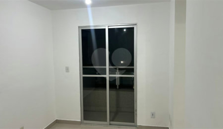 Apartamento à venda com 2 quartos em Parque Novo Mundo, São Paulo, SP