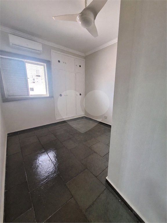 Apartamento à venda com 3 quartos, sendo 1 suíte,  em Condomínio Itamaraty, Ribeirão Preto, SP