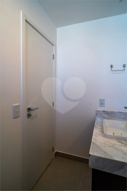 Apartamento à venda com 3 suítes em Jardim Faculdade, Sorocaba, SP