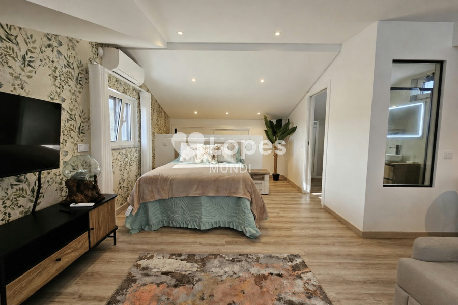 Casa com 3 quartos à venda no Algarve, Portugal – Piscina e terreno de 12.000 m²