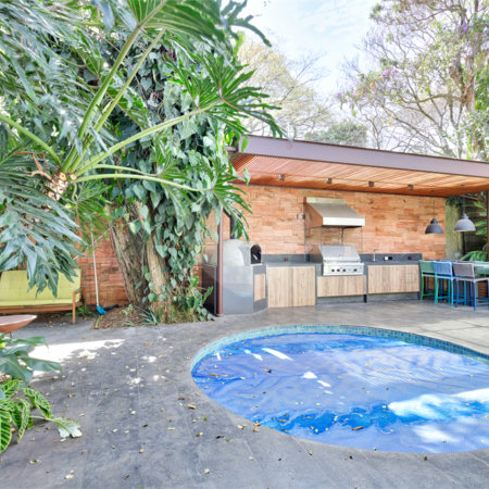 Casa Térrea à venda com 3 quartos, sendo 1 suíte, em Alto da Boa Vista, São Paulo, SP