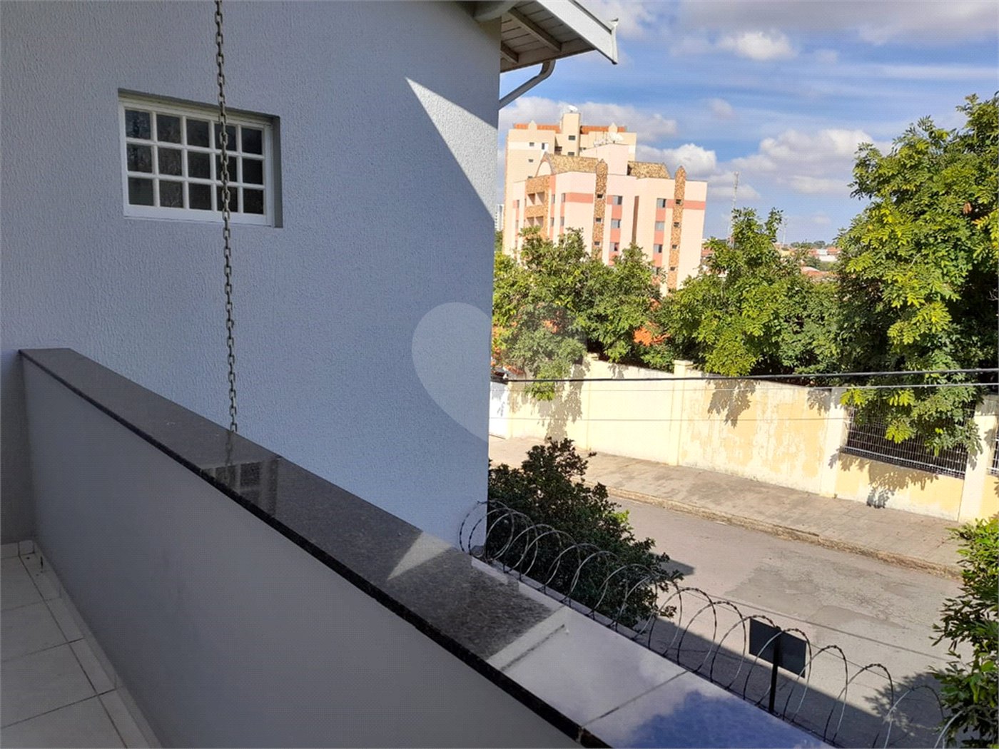 Sobrado à venda com 3 quartos, sendo 1 suíte, no Centro, Indaiatuba, SP
