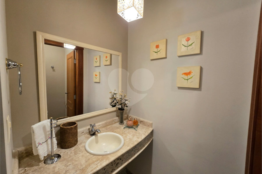 Casa à venda com 4 suítes no condomínio Associação Reserva das Hortênsias, Mairiporã - SP