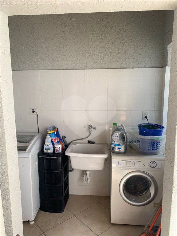 Sobrado à venda com 3 quartos, sendo 1 suíte, em Residencial Novo Horizonte I, Mogi das Cruzes, SP