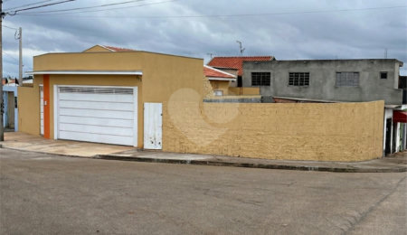 Casa à venda com 3 quartos, sendo 1 suíte,  em Jardim Santa Inêz, Itapetininga, SP
