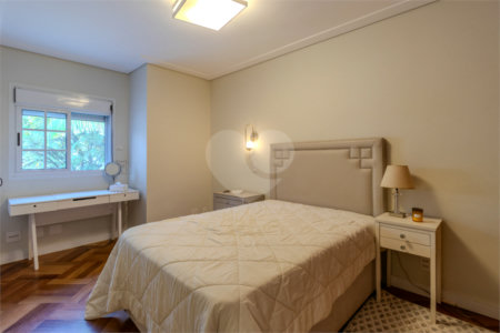 Casa à venda com 5 quartos, sendo 3 suítes, no condomínio Boulevard Saint Michael, São Paulo - SP