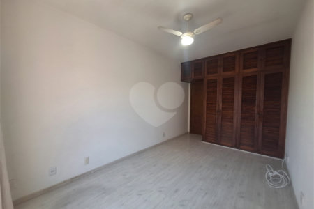 Apartamento à venda com 3 quartos, sendo 1 suíte, em Tijuca, Rio de Janeiro, RJ