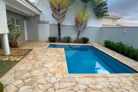 Casa à venda com 4 quartos, sendo 3 suítes,  no condomínio Residencial Tivoli Park, Sorocaba - SP