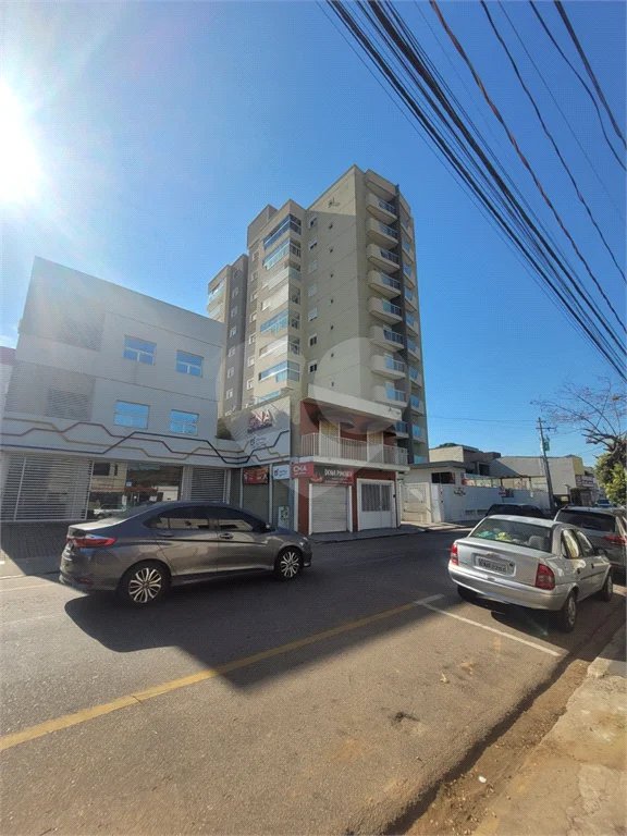 Apartamento à venda com 2 quartos, sendo 1 suíte, em Vila Teixeira, Salto, SP