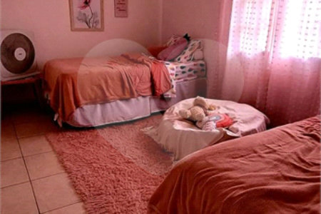 Casa à venda com 3 quartos, sendo 1 suíte, em Campo Grande, Rio de Janeiro, RJ