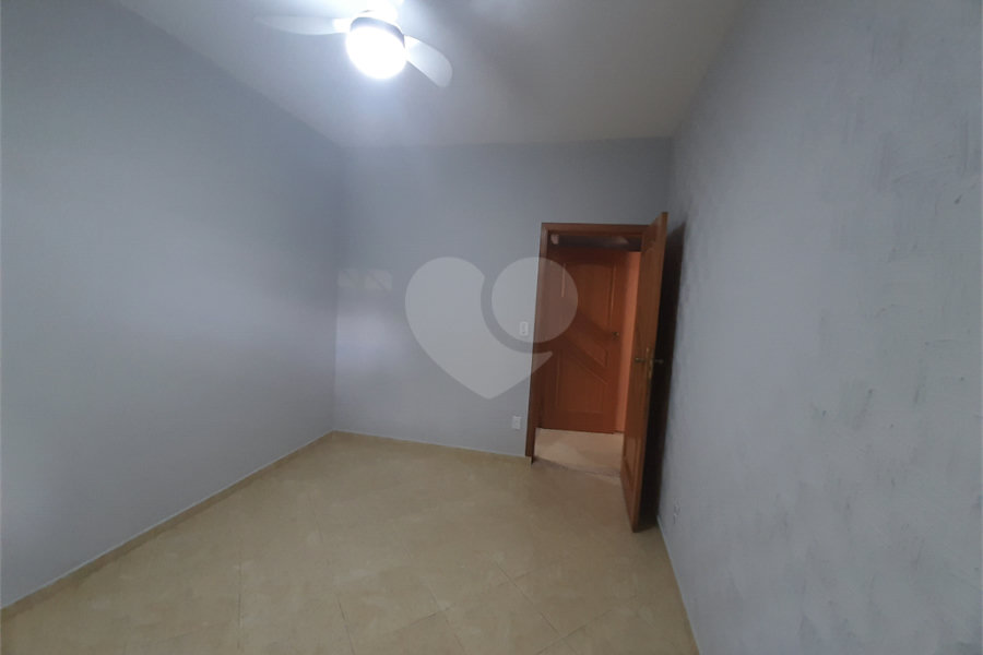Casa Térrea à venda com 3 quartos, sendo 1 suíte, em Vila Isolina Mazzei, São Paulo, SP