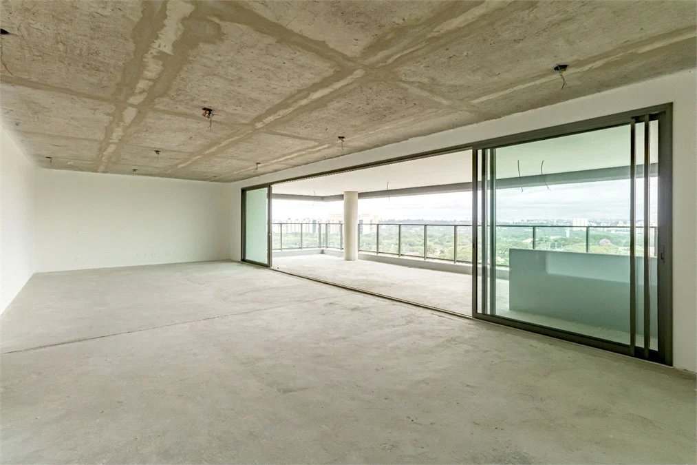 Apartamento à venda com 4 suítes em Alto de Pinheiros, São Paulo, SP